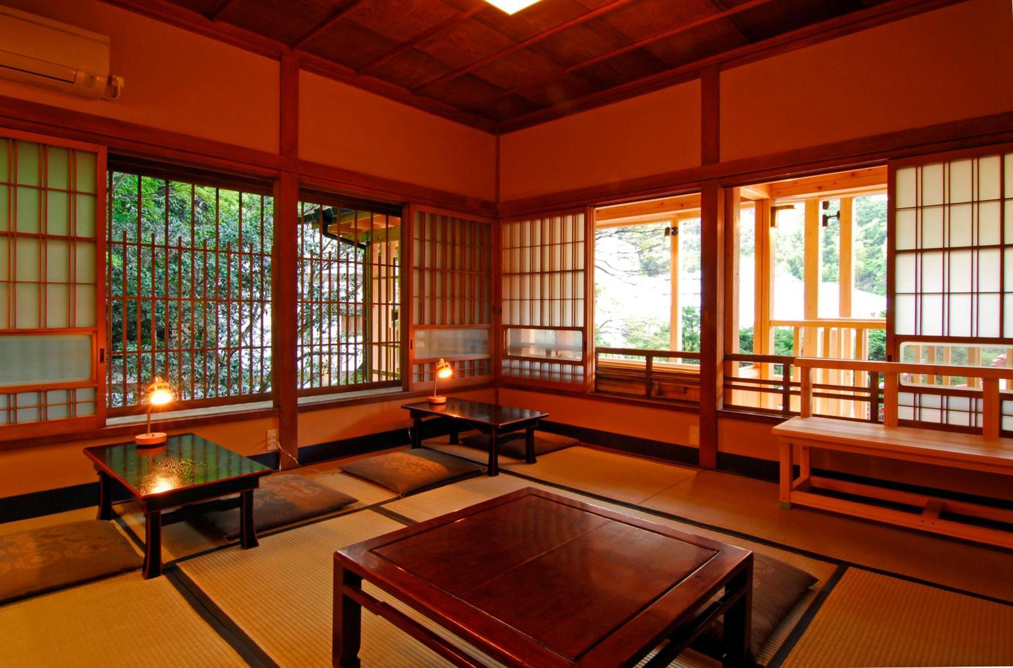 Gensen Uenoya Hotell Yugawara Exteriör bild