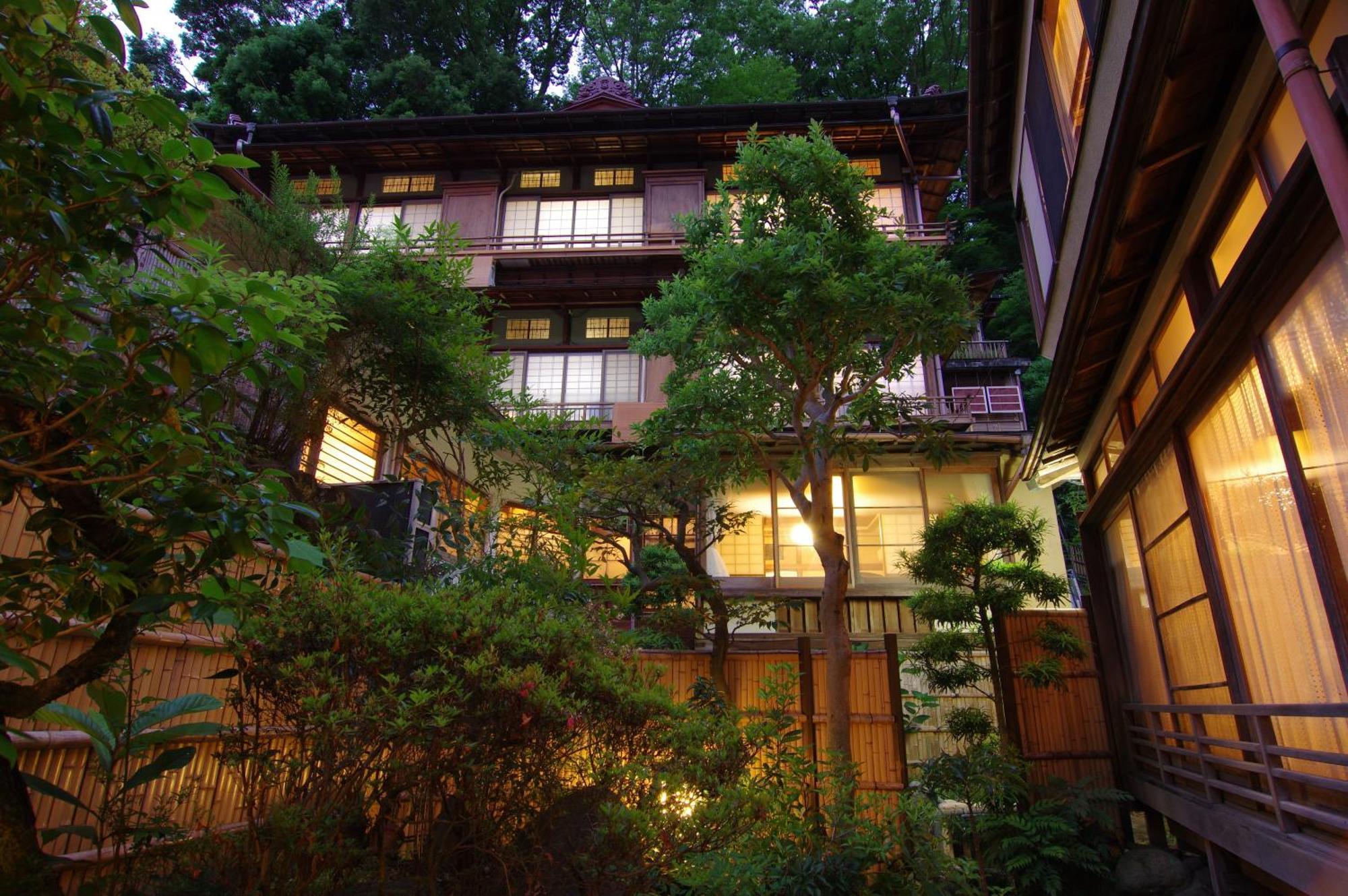 Gensen Uenoya Hotell Yugawara Exteriör bild